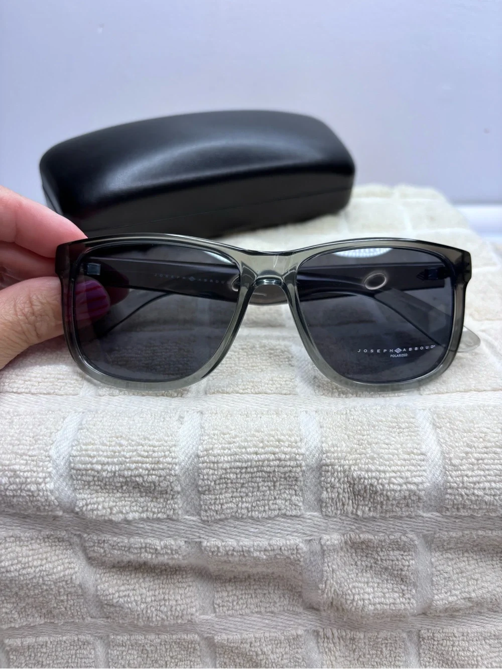 Joseph Abboud Men’s Polarized Sunglasses